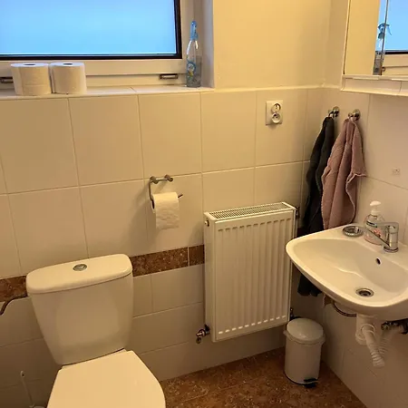 Garden Ubytovanie v rodine Velky Meder