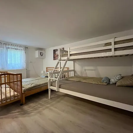 Garden * Velky Meder